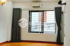 Bán nhà quan hoa, cầu giấy, 48m2, 4 tầng, mt 5.5m, giá 4.26 tỷ. lh 0835956891.