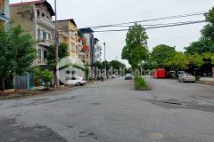 Bán đất đường nguyễn văn cừ, long biên, 56m2, ô tô thông, hơn 4 tỷ