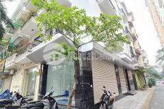 Bán nhà lô góc phố kim mã,vỉa hè rộng,ô tô tránh kd tấp nập 65m2,mt15m 15 tỷ