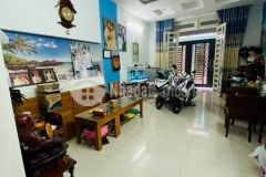 Ban nha 1trệt 2lầu hxh,đường so 8, hiep binh phuoc, giá 5,3 tỷ