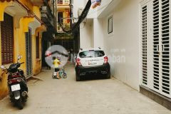 Bán nhà hoàng mai 42m2 5t mt 4.5m nhà mới lô góc ô tô kinh doanh đa dạng..