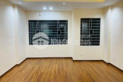 Lô góc bán nhà cực đẹp định công, dt 43m2x4t, mt 3.3m, giá 4tỷ25.