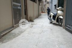 Hot bán nhà trần quốc vượng, cầu giấy 45m, 5 tầng, 6 pn, ngõ to, giá nhỉnh 4 tỷ.