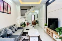 Bán nhà minh khai nhà đẹp, kinh doanh, 2 thoáng, full công năng 55m2x3t nhỉnh 4 tỷ.