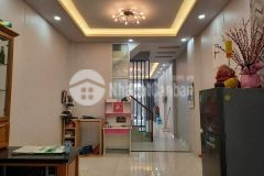 Bán nhà hxh hòa bình, tân phú, ngay đầm sen, 3 tầng 100m2 chỉ 7.6 tỷ
