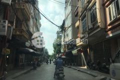 Mua đất nguyễn văn cừ tặng nhà 80m sân rộng ô tô đỗ cổng 5.79 tỉ.