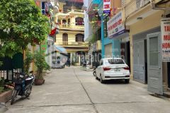 Cho thuê nhà phố vọng 60m x 4 tầng, mt 4.5m, ô tô đỗ cửa, 14 triệu