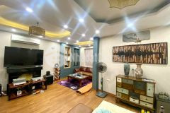 Lạc long quân lô góc, ô tô, kinh doanh, 5 tầng mt 4m 4,7 tỷ.