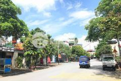 Vị trí hiếm mặt kinh doanh trâu quỳ gia lâm diện tích 65m có thể chia đôi. đường trước nhà rộng 30