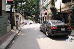 Bán nhà đào tấn, 5 tầng, mặt tiền 4.3m, nhà mới ở luôn, nhỉnh 3 tỷ