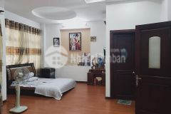 Bán nhà cực rẻ đỗ nhuận, tân phú 70m2 chỉ nhỉnh 4 tỷ bao đầu tư