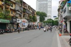 Nhà mặt phố núi trúc, 50m2, 5 tầng, quá đẹp, kinh doanh sầm uất, 13 tỷ, 0703451750.