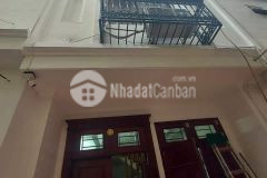 Diện tích 52m2, thiết kế 1 trệt 4 lầu mặt tiền 3,5m, giá bán 4,2 tỷ.