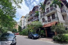 Phân lô cao cấp, môi trường sống tốt phố giảng võ, 0911554873.