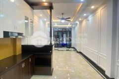 Hót bán nhà lâm du đẹp long lanh, dt 47m2, 5t, giá nhĩnh 5 tỷ.