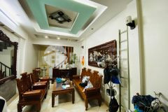 Bán nhà nguyễn khánh toàn, cầu giấy, ngõ ô tô, kd văn phòng, 42m2 giá 5.0 tỷ