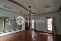 Bán nhà mặt phố âu cơ 82mx5 tầng 16 tỷ