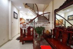 Cực rẻ chỉ 4,55 tỷ có ngay nhà xịn đẹp phố nguyễn văn cừ 40m2, vị trí, an sinh tuyệt đỉnh, 2 ô tô đỗ cửa.