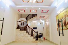 Nhà mới đẹp gần phố ở ngay 60m 5t 4xtỷ hoàng mai quận hoàng mai