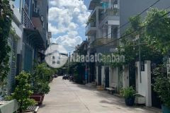 Bán nhà 2 tầng hẻm xe tải đường số 8, q bình tân, gần siêu thị eon tân phú 4x16 chỉ 4,5 tỷ