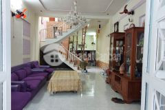 Cần bán gấp nhà quận 7 huỳnh tấn phát dt 70m2 2 tầng hẻm rộng gần mt giá tl 4.9 tỷ.