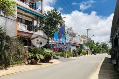 Nhà diện tích rộng đường nhựa bằng phẳng lý thường kiệt p.9 dalat
