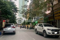 Bán gấp nhà mặt phố trung tâm quận cầu giấy, kinh doanh, vỉa hè rộng, mt 5m, giá 13,5 tỷ.