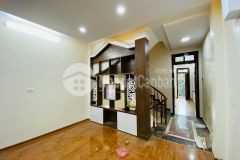 Bán gấp phân lô khương đình 60m2, mt 5m, ô tô tránh, kd văn phòng, gần hồ. nhỉnh 5 tỷ.