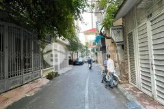 Hiếm bán nhà phố chùa bộc phân lô ô tô nhà đẹp ở luôn