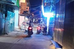 Bán nhà triều khúc, 2 tầng, 130m2, ô tô đậu cửa, giá hơn 70trm2.