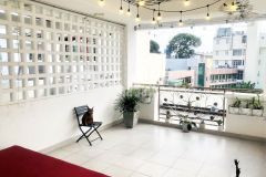 Bán gấp huỳnh văn bánh mặt tiền khủng 5.5mx 5 tầng.hxh giá rẻ 9 tỷ, lh 037.6966.383