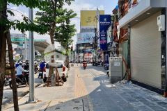 Mặt tiền 10m, 302m2 đất vàng mặt phố đại la, hai bà trưng, lô góc sổ đẹp 1 chủ, bán 83 tỷ có tl