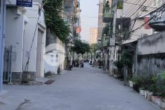 Bán nhà 35m 4 tầng phân lô cán bộ viện nông nghiệp tự xây chắc chắn,ô tô đỗ cửa.chỉ nhỉnh 2 tỷ