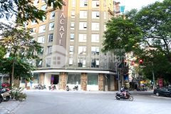 Toà nhà văn phòng lô góc 9 tầng hai mặt phố duy tân