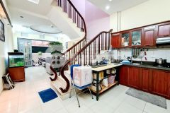 Bán gấp nhà đẹp, ngõ rộng đường láng, đống đa, 47m2, mt rộng, nhỉnh 5 tỷ.