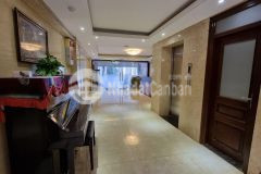 Siêu mẫu hoàn kiếm, tòa nhà 8 tầng, văn phòng khách sạn.