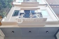 Bán nhà chùa bộc, đống đa 40m, 5t, mt 4m, ô tô đỗ cửa, gần phố, 8 tỷ.