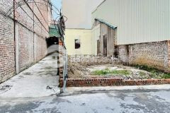 Phố trạm bán 53m2 đất thổ cư lô góc ô tô tránh long biên