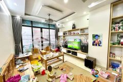 Bán nhà đường lạc long quân, cầu giấy, 44m x 6 tầng, ô tô tránh