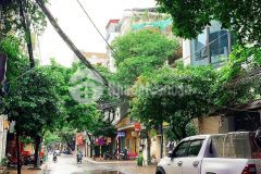 Cần bán nhà gấp mỗ lao, hà đông, 52m, 4 tầng, ngõ thoáng, dân xây