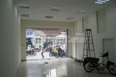 Cho thuê đất 2 mặt tiền, mặt tiền rộng 35m đường lê hồng phong p.thắng tam.