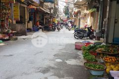 Bán nhà xã đàn ô tô tránh, kinh doanh, giá 6,5 tỷ. 0904121393.