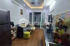 Nha hem thông nhât nho xinh p16 18m2 nhinh 2.ty