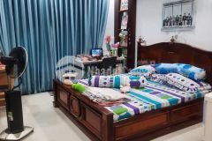 Hẻm kinh doanh lý thường kiệt q10, giá 13 tỷ cho thuê 45 triệutháng