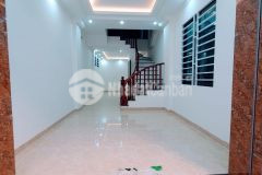 Bán nhà trần thái tông quận cầu giấy 50m 5t mặt tiền 4,2 chỉ 5,xx tỷ.