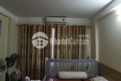 Nhà ngõ 23 xuân la, 45m2 x 5 tầng, mặt tiền 4m, giá nhỉnh 5 tỷ.