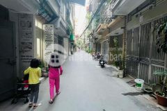 Kịch độc chỉ 5 tỷ phân lô hoàng văn thái gara ô tô 5 tầng, full công năng.lh0984285667.