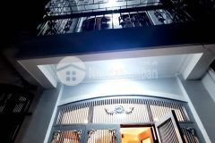 Nhà đẹp hoàng hoa thám 26m2 thoáng sáng chỉ 2.79 tỷ