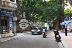 Hơn 7 tỷ có ngay nhà hoàng văn thái, ô tô vào nhà, 10m ra ô tô tránh.