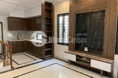 Bán nhà xây mới chia lô 30m2 x 5 tầng đẹp, 3 phòng ngủ